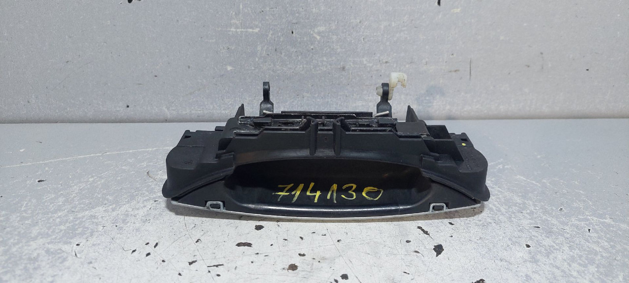 RUCKA VRATA AUDI A4 (B7) > 04-07 4B0839885