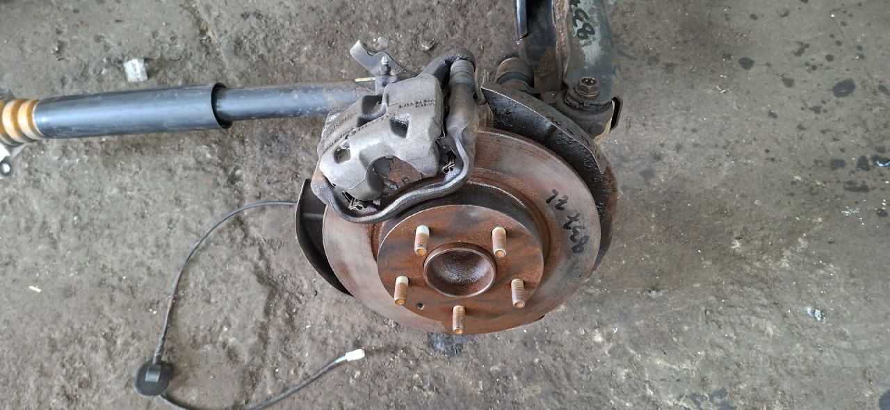 DIJELOVI KOCIONI DISK MAZDA 3 > 13-16 B45G26251B
