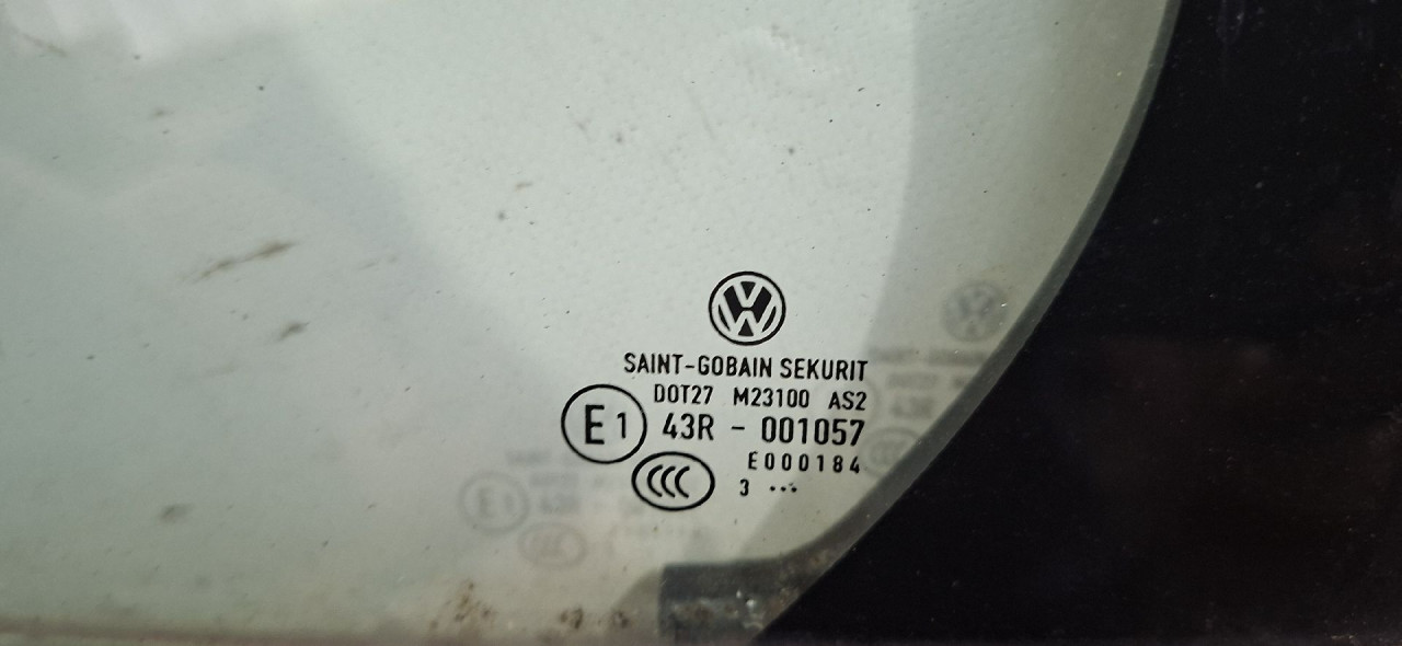 DIJELOVI STAKLO VW GOLF 7 > 12-16 1.6 5G6845213B