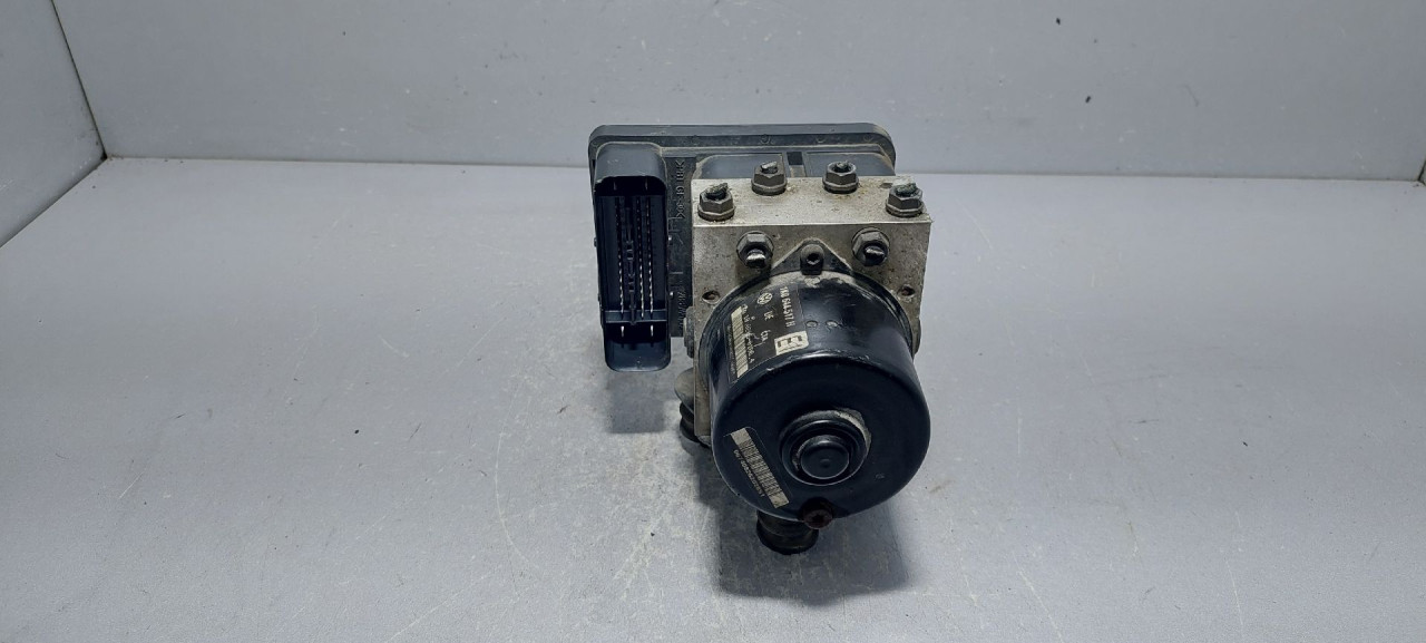 ABS ELEKTRONIKA VW GOLF 5 > 03-08 1K0907379K 1K0614517H