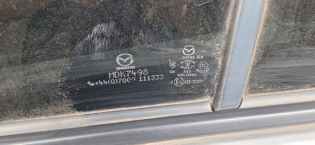 DIJELOVI STAKLO MAZDA CX5 > 12-15