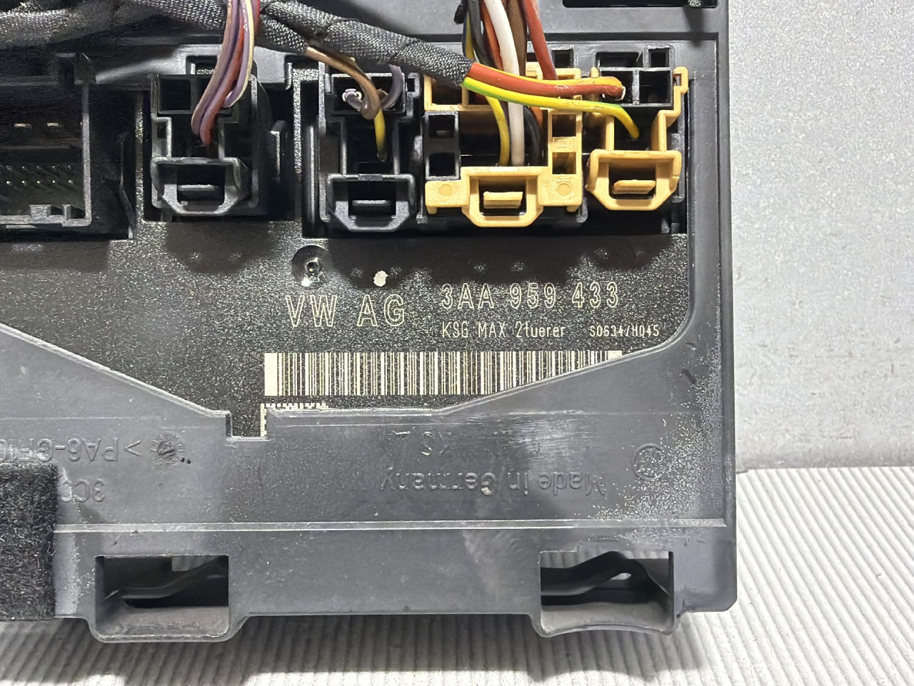 DIJELOVI KOMFORT ELEKTRONIKA VW PASSAT B7 > 10-14 2.0 3AA959433