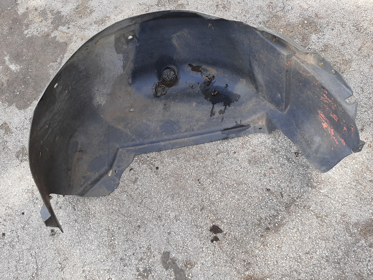 UNUTRASNJI BLATOBRAN FORD FOCUS > 07-11 N278b51