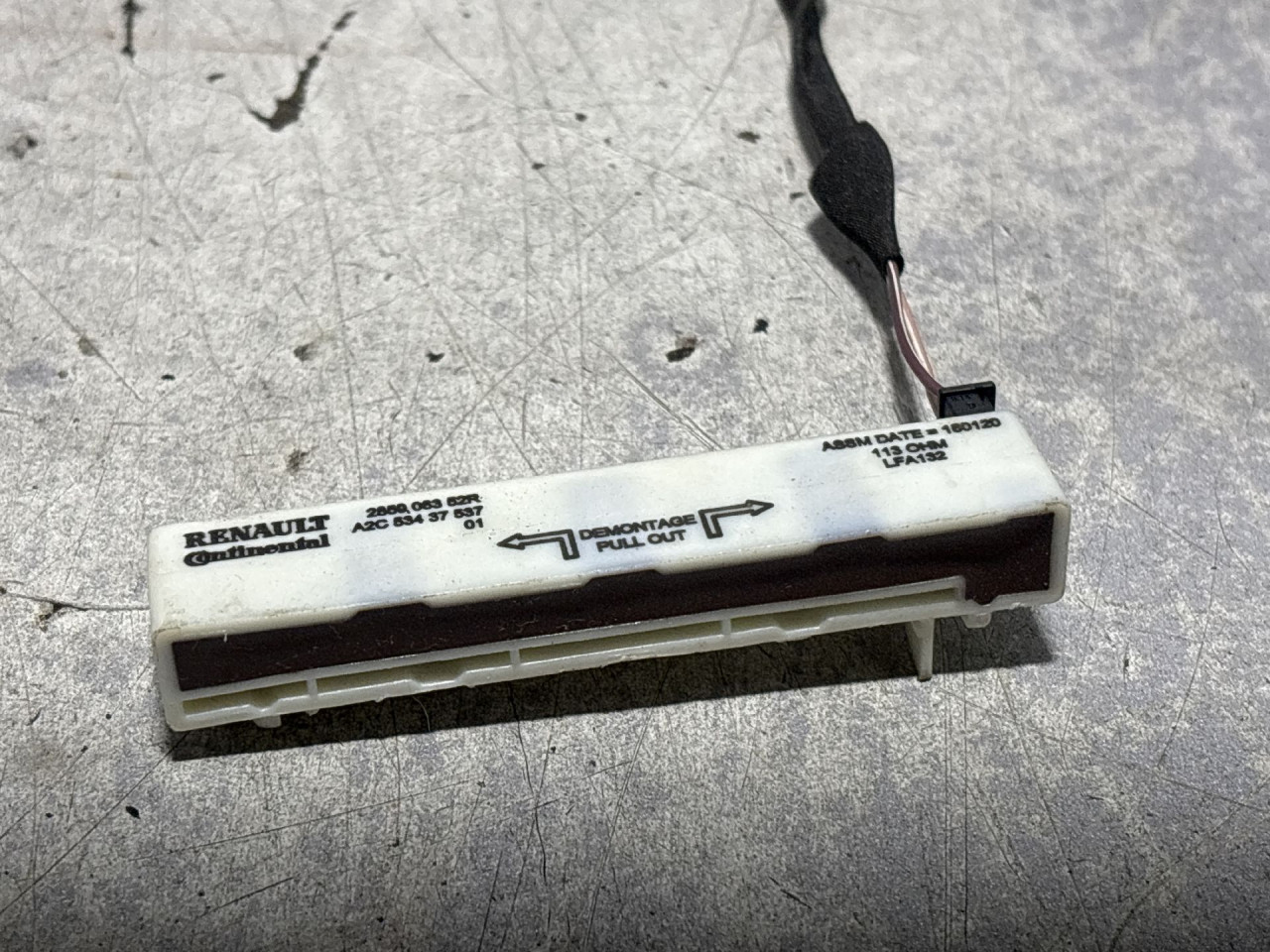 DIJELOVI ANTENA RENAULT MEGANE > 16-20 285906352R