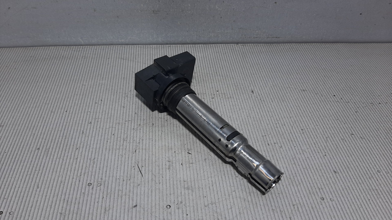 DIJELOVI BOMBINA VW PASSAT B7 > 10-14 036905715G