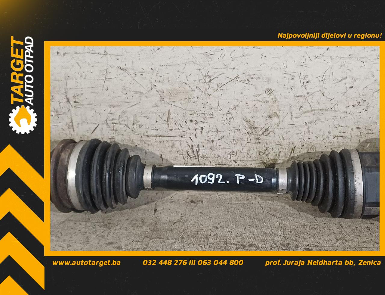 DIJELOVI POLUOSOVINA AUDI A4 (B9) > 15-18 2.0 8W0407271D