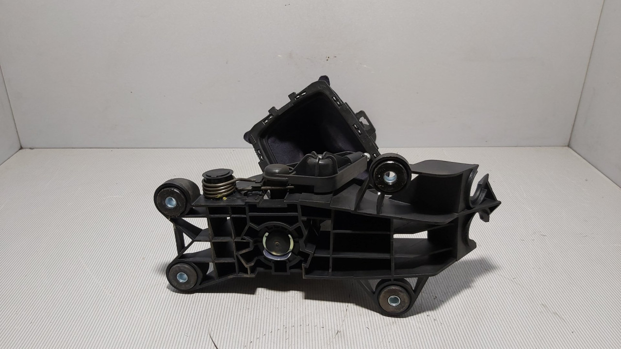 SALTEBLA FORD FIESTA > 08-12 8A6R-7C453-MBB