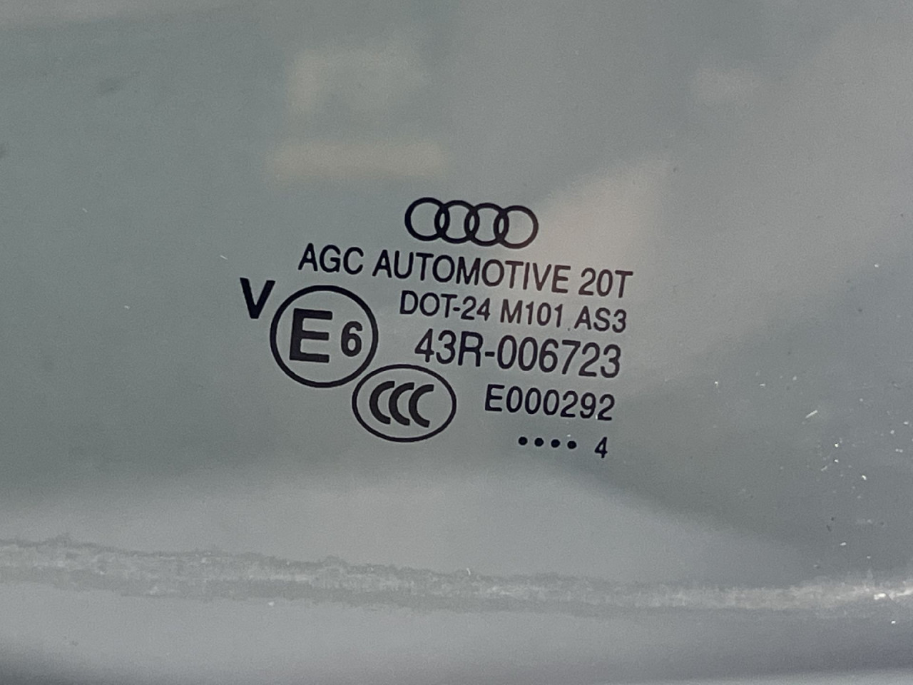DIJELOVI STAKLO AUDI Q3 > 11-15 2.0 43R-006723