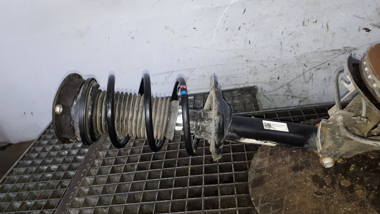 DIJELOVI AMORTIZER VW GOLF 7 > 12-16 5Q0413023GP