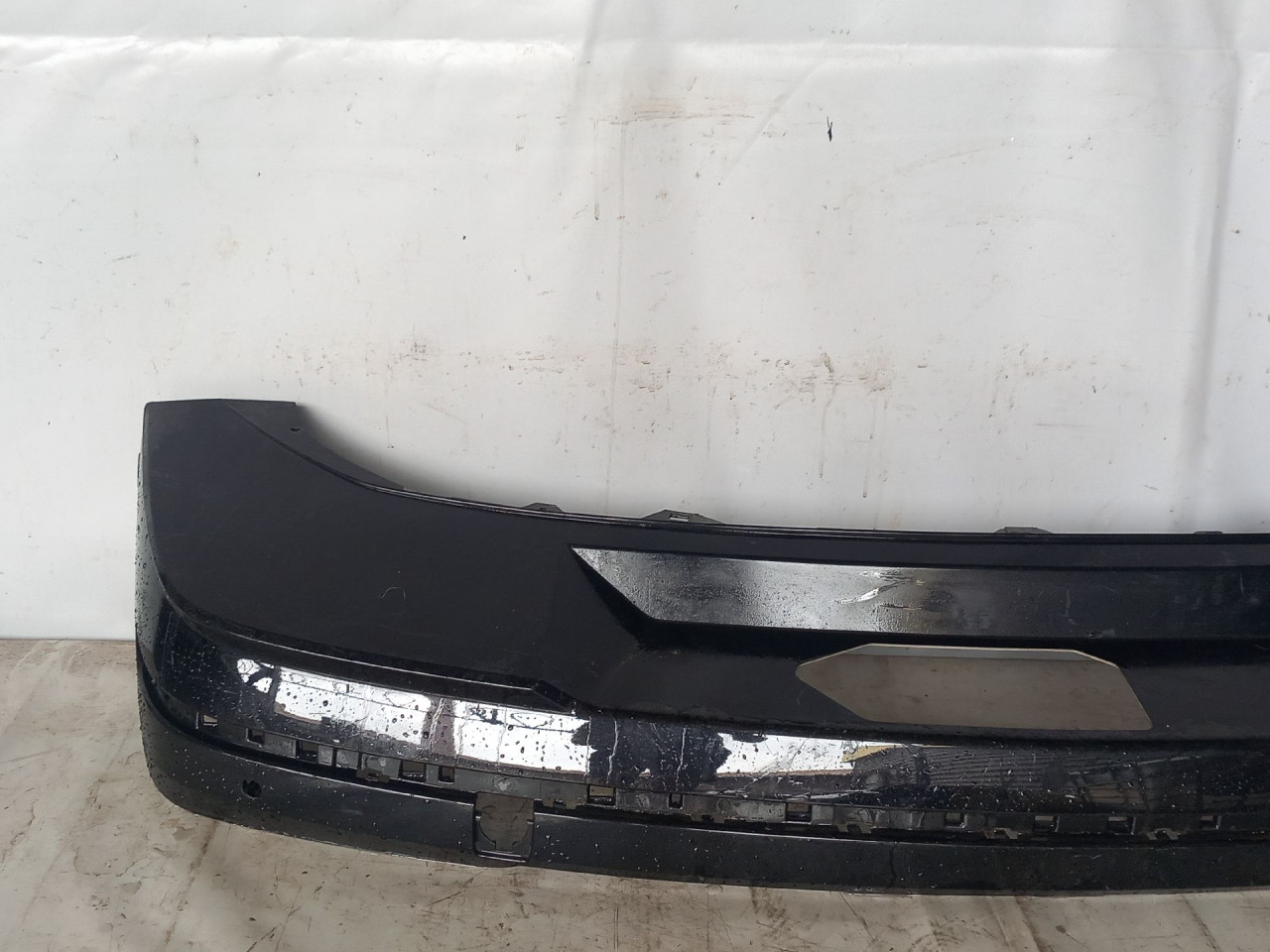 DIJELOVI BRANIK SKODA ENYAQ > 20- 5LG807568