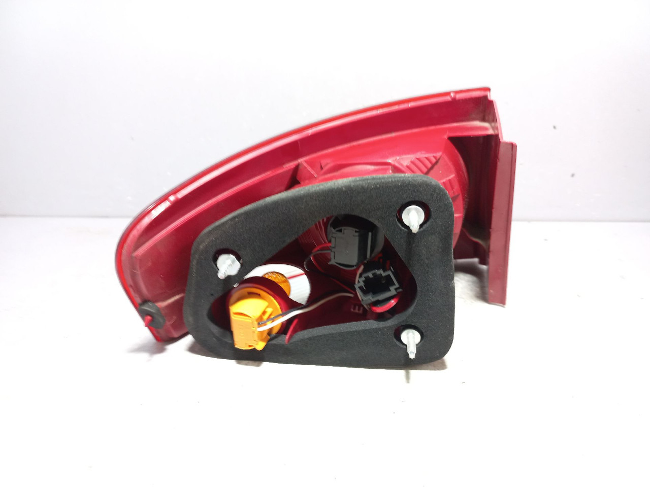STOP SVJETLO SEAT ALTEA > 09-15 5P8945096A