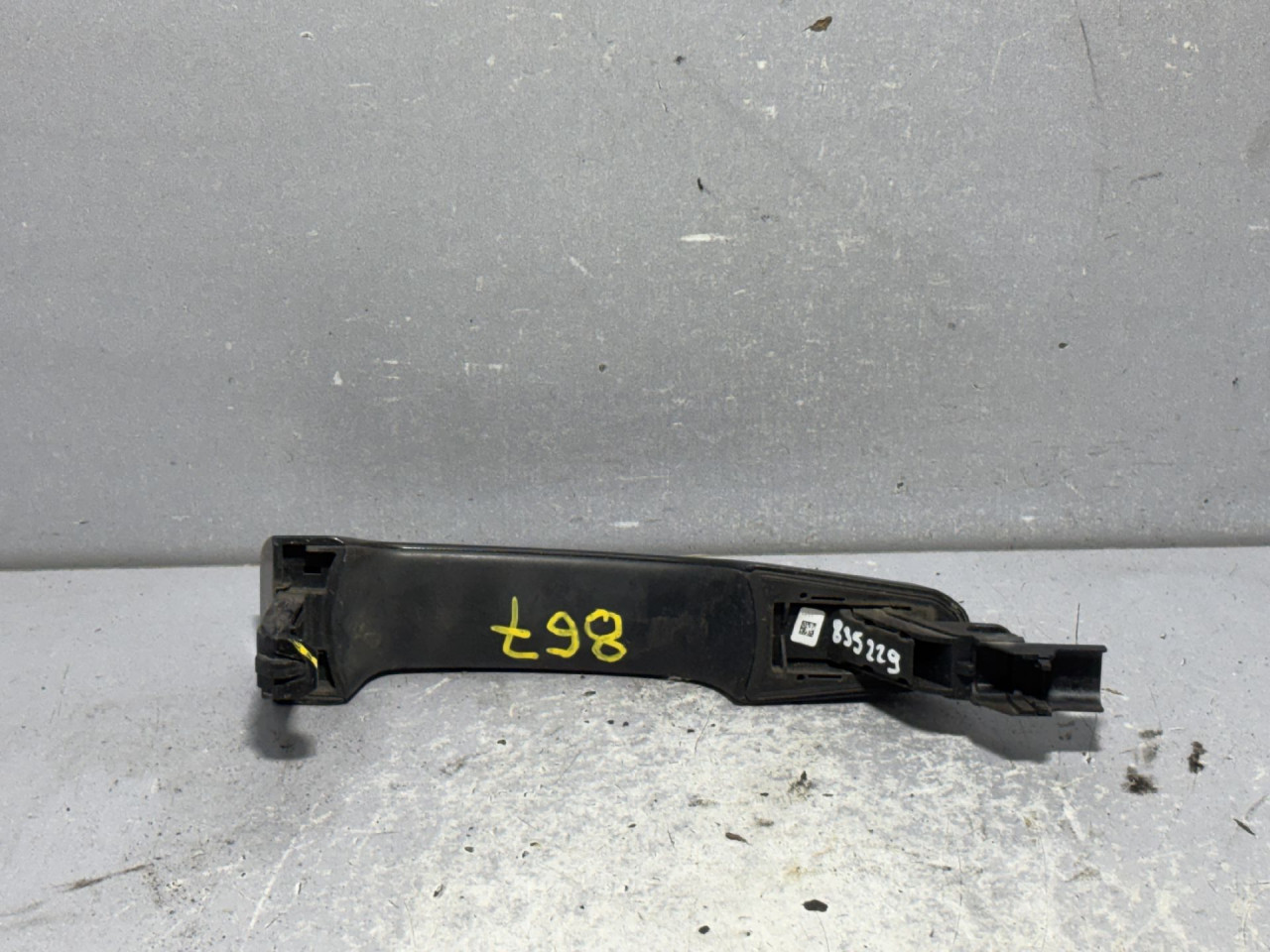 DIJELOVI RUCKA VRATA LAND ROVER EVOQUE > 15-18