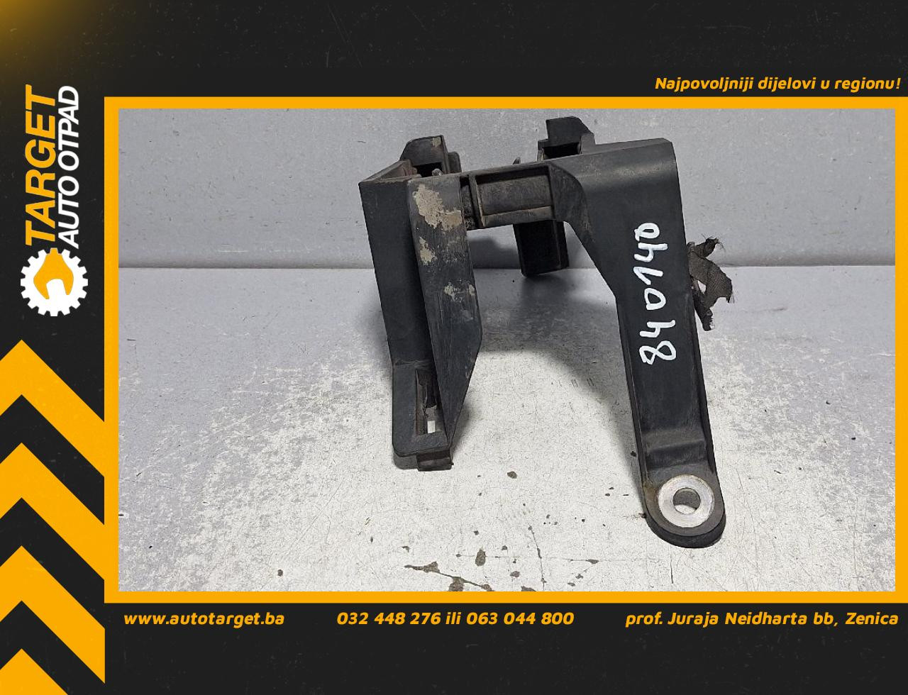 DIJELOVI NOSAC RADAR SENZORA VW GOLF 8 > 19- 2.0 5H6907455B