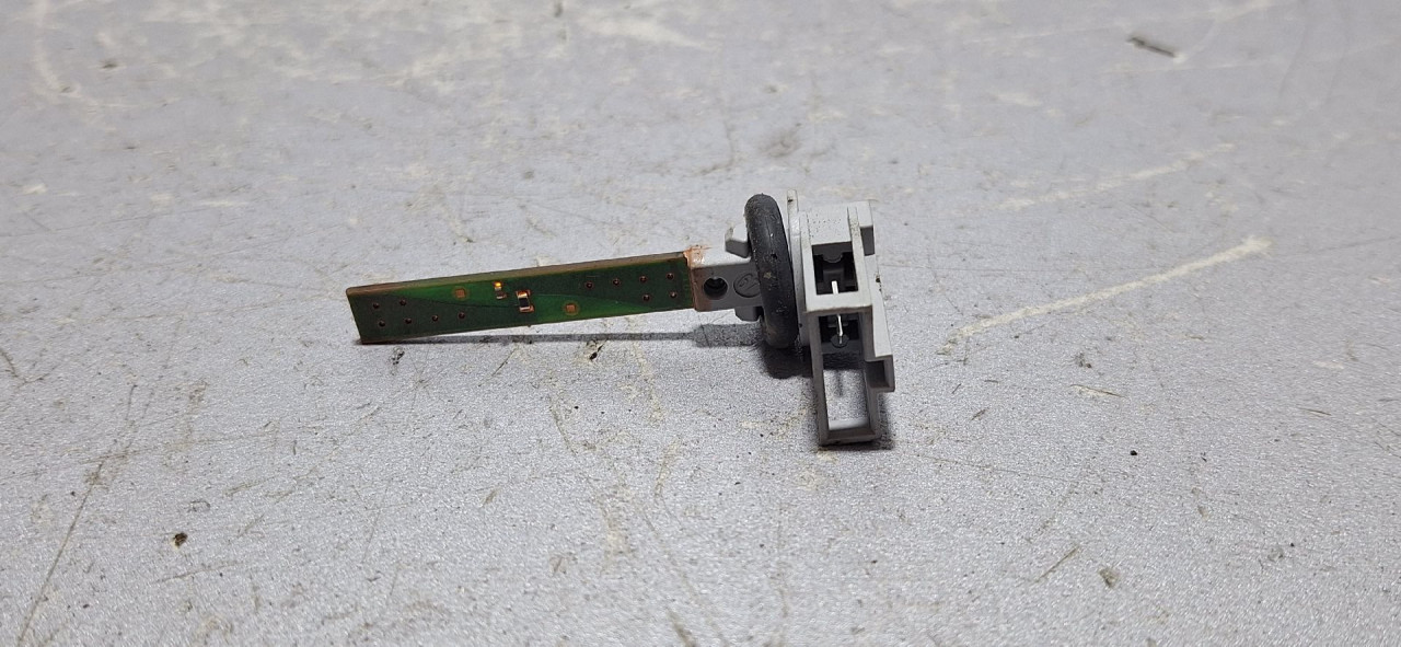 SENZOR TEMPERATURE AUDI Q5 (FY) > 17 - 20  4B0820539