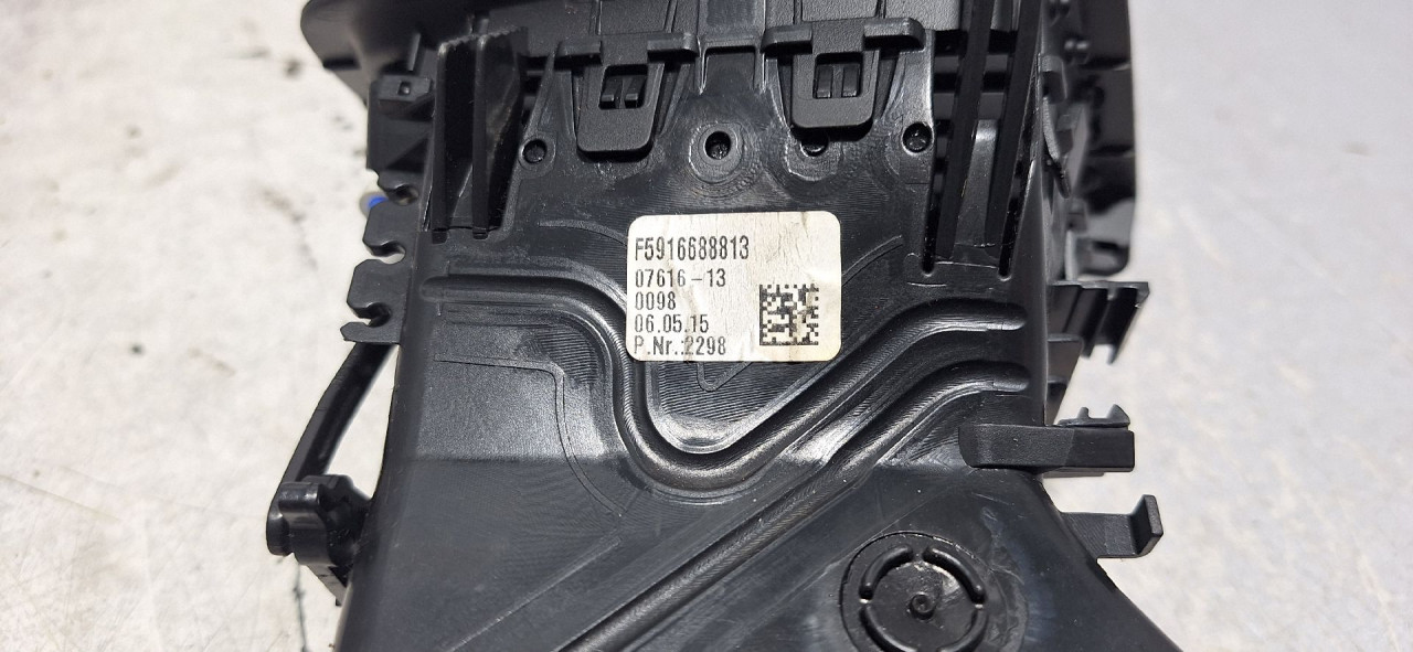 RESETKA VENTILACIJE BMW SERIJA 5 (F10/F11) M-TECH > 10-13 F591668