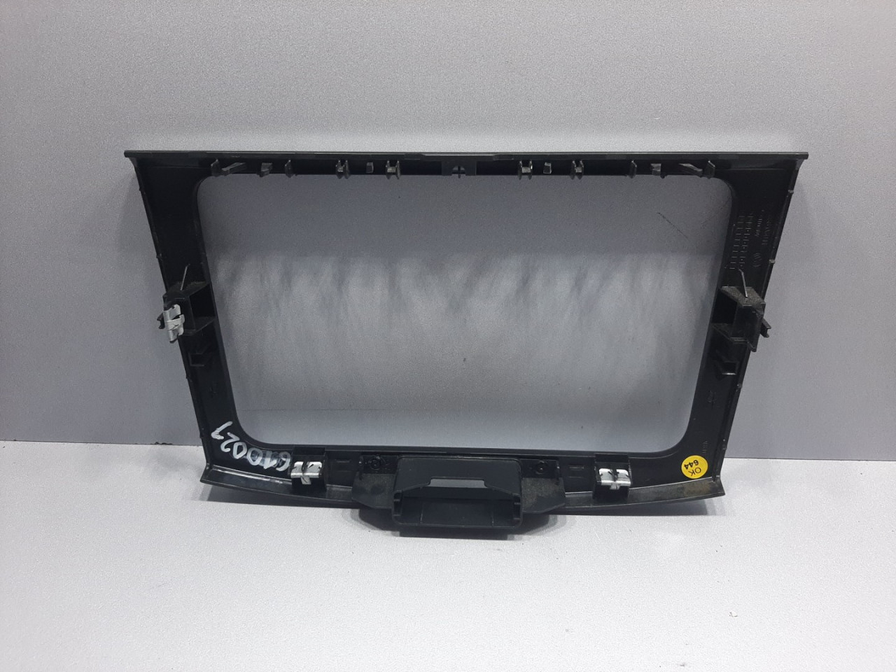 DIJELOVI BLENDA VW PASSAT B7 > 10-14 3AA858069H