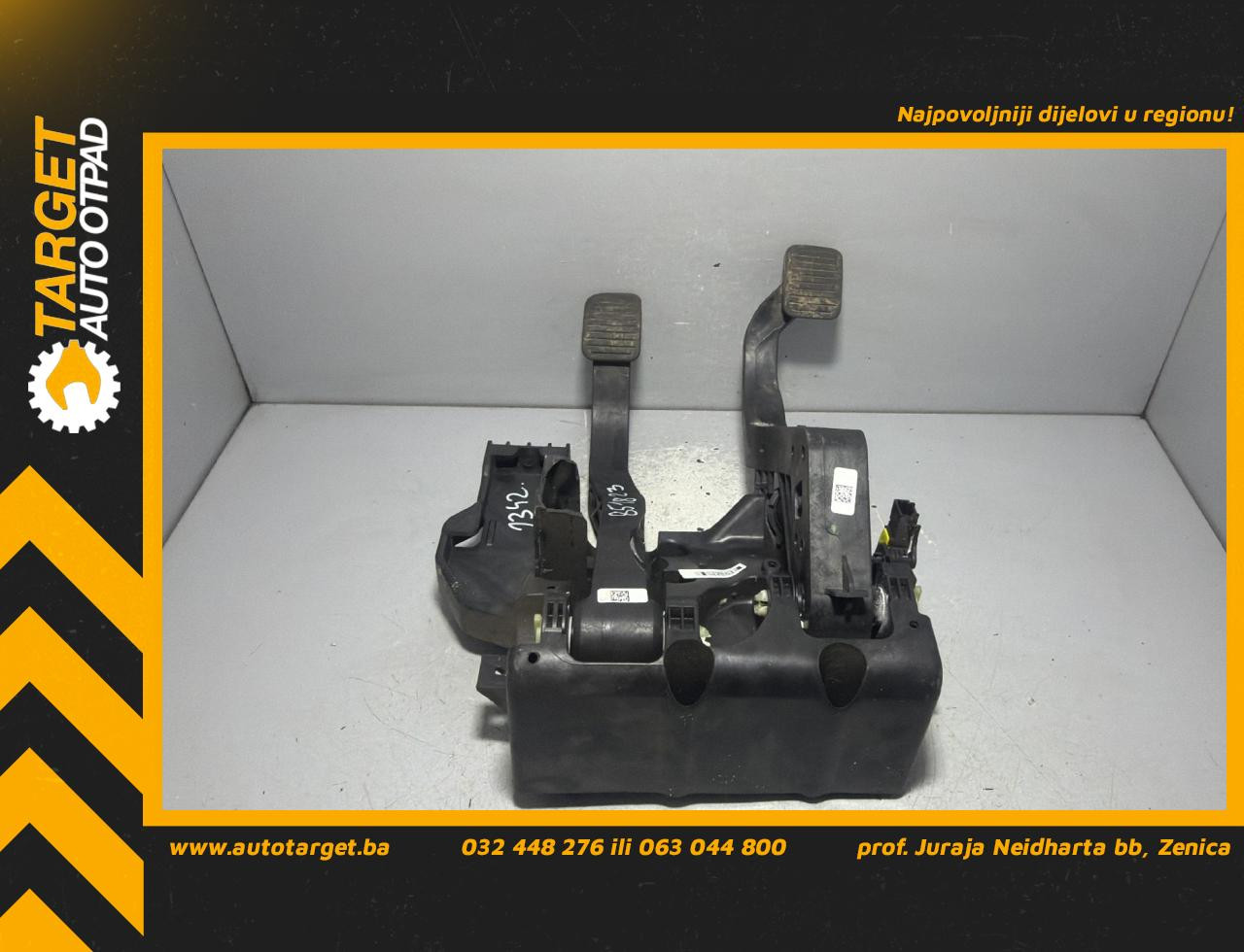 DIJELOVI PAPUCICA KOCNICE CITROEN JUMPER > 14- 2.2  2582502002