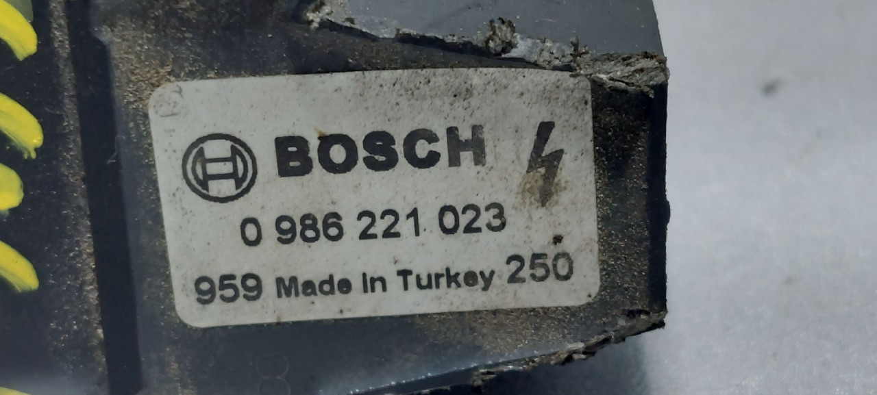 DIJELOVI BOMBINA VW TIGUAN > 11-15 0986221023