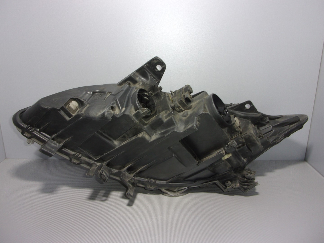 DIJELOVI FAR RENAULT LAGUNA > 07-10 260100033R