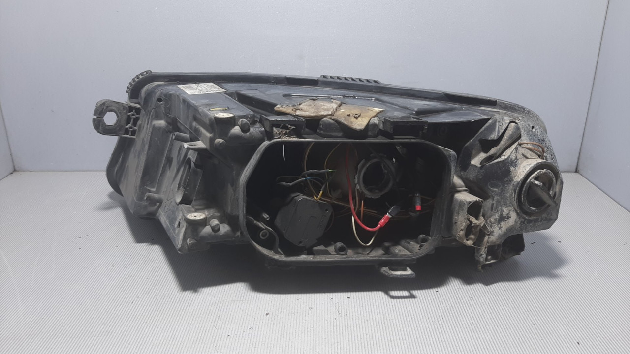 DIJELOVI FAR AUDI A6 > 04-08 4F0941004