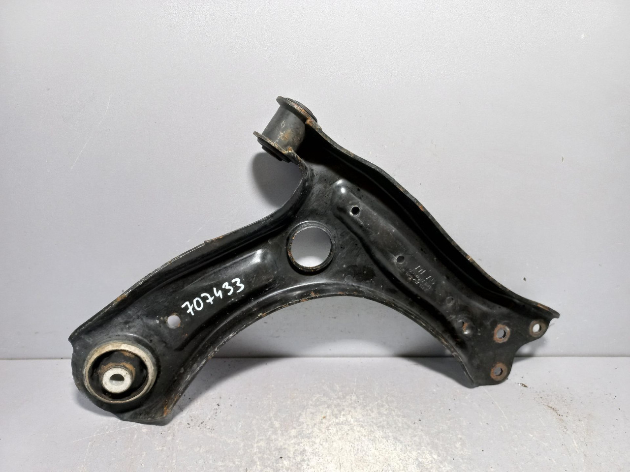 DIJELOVI LAFETA VW POLO > 09-14 6R0407151F