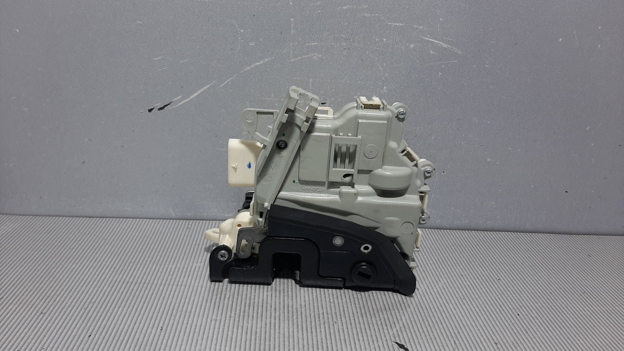 BRAVA VRATA AUDI A4 (B8) > 07-11 8K0839016C