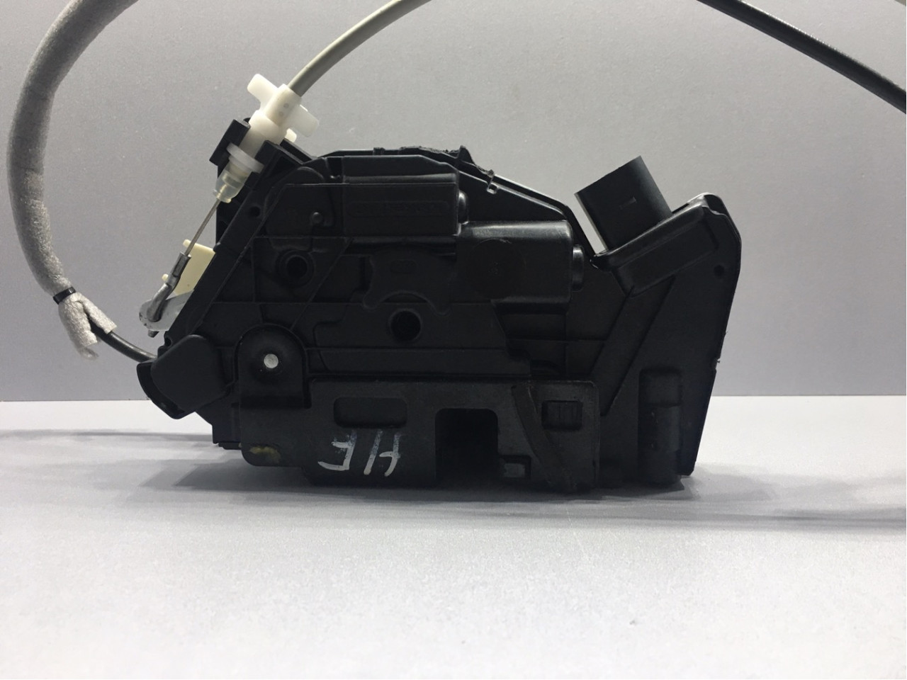 DIJELOVI BRAVA VRATA VW TIGUAN > 07-11 5N1837016C