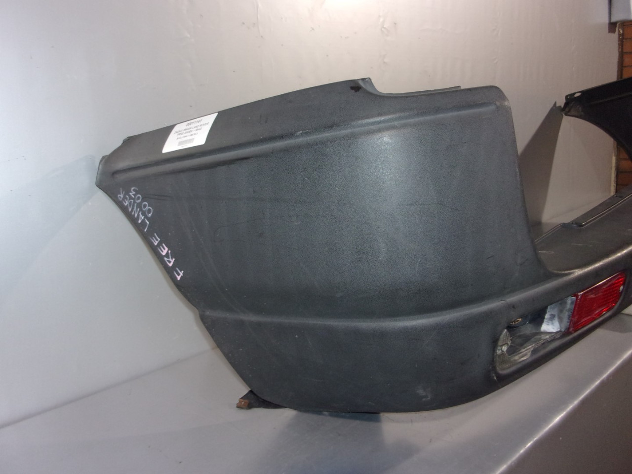 DIJELOVI BRANIK LAND ROVER  LR715010 /