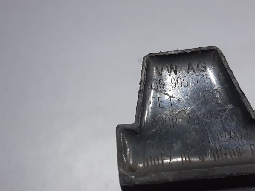 DIJELOVI BOMBINA SKODA FABIA > 07-10 036905715E
