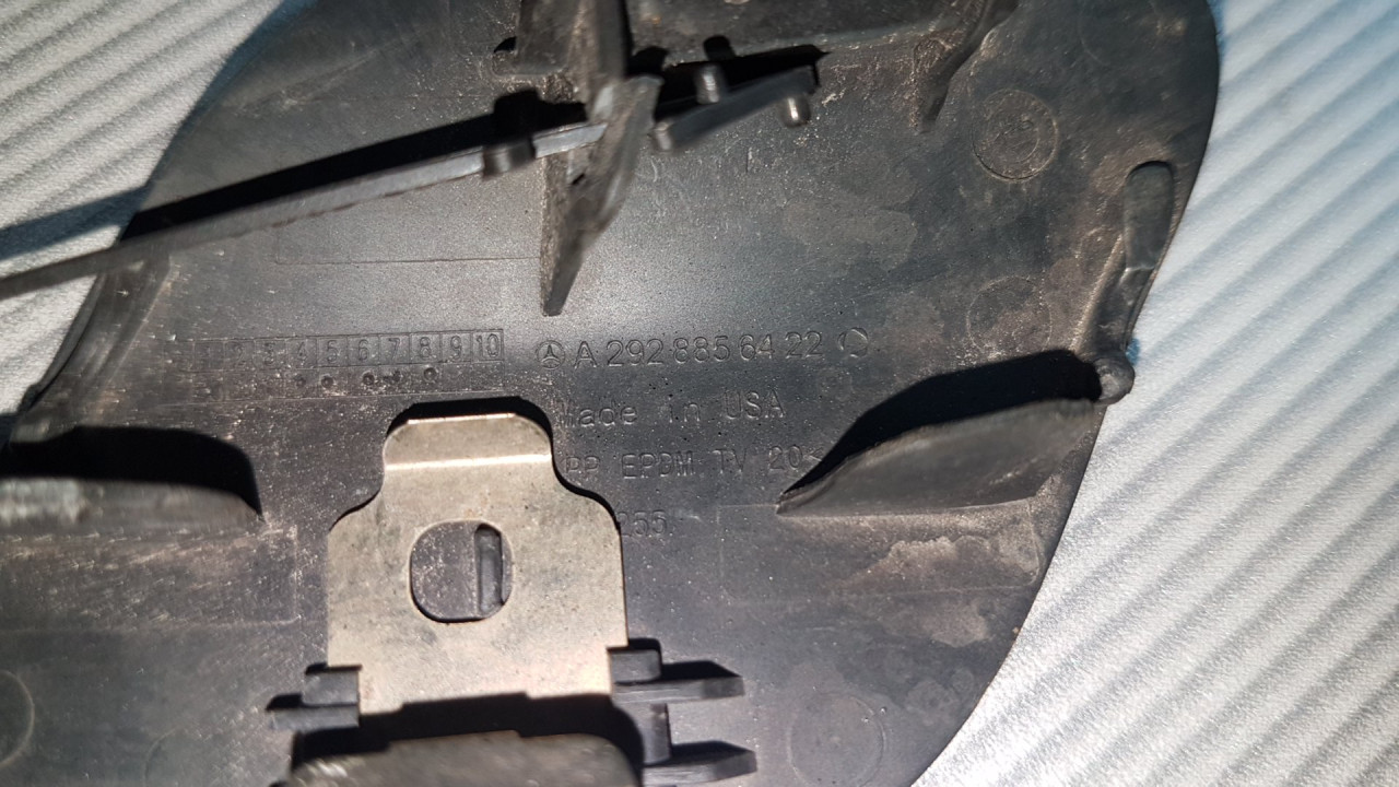 PLASTIKA BRANIKA MERCEDES GLE (C292) > 15- A2928856422