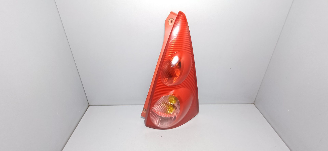 STOP SVJETLO PEUGEOT 107 > 09-12 815500H040