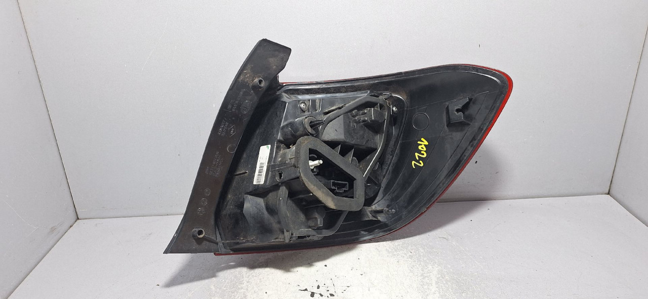DIJELOVI STOP SVJETLO DACIA SANDERO > 13-16 265550577R