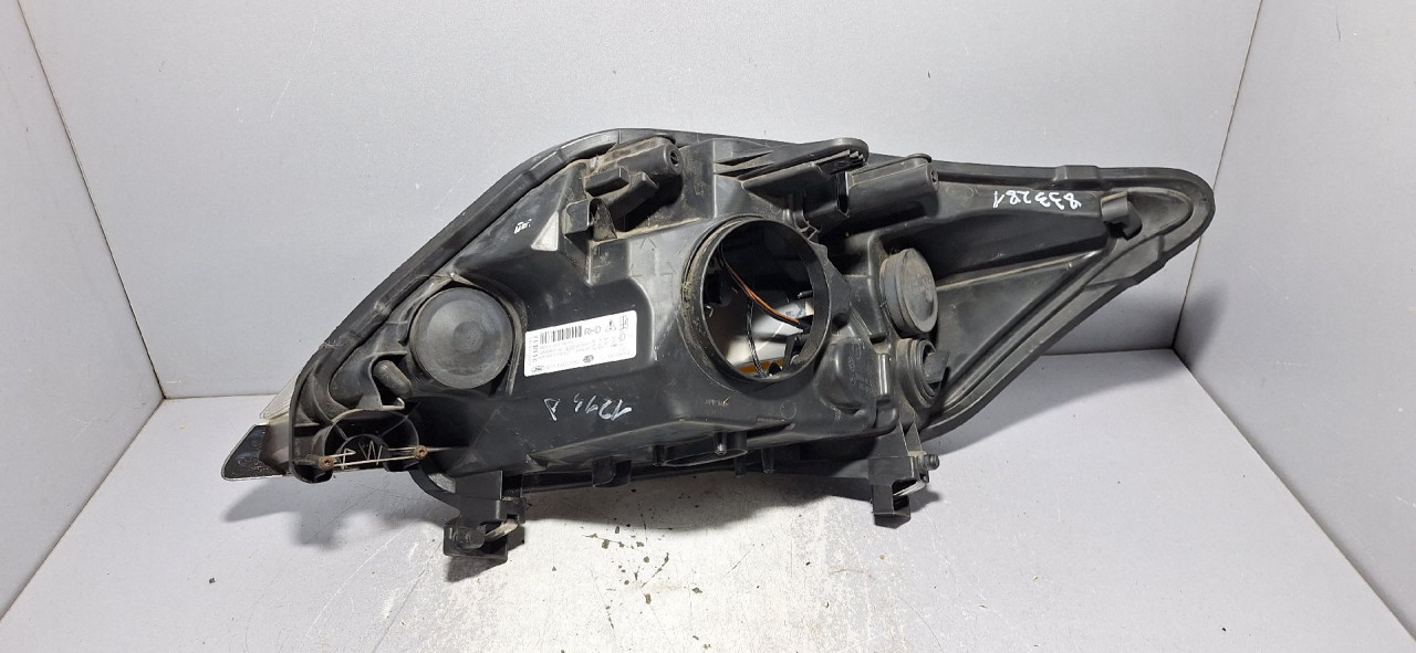 DIJELOVI FAR FORD KUGA > 08-12 8V4113W029BG