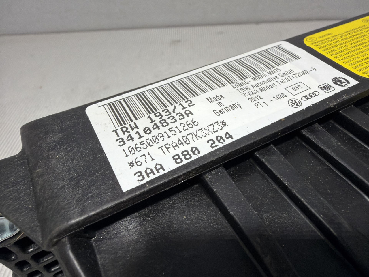DIJELOVI AIRBAG SUVOZACA VW PASSAT B7 > 10-14 2.0 3AA880204