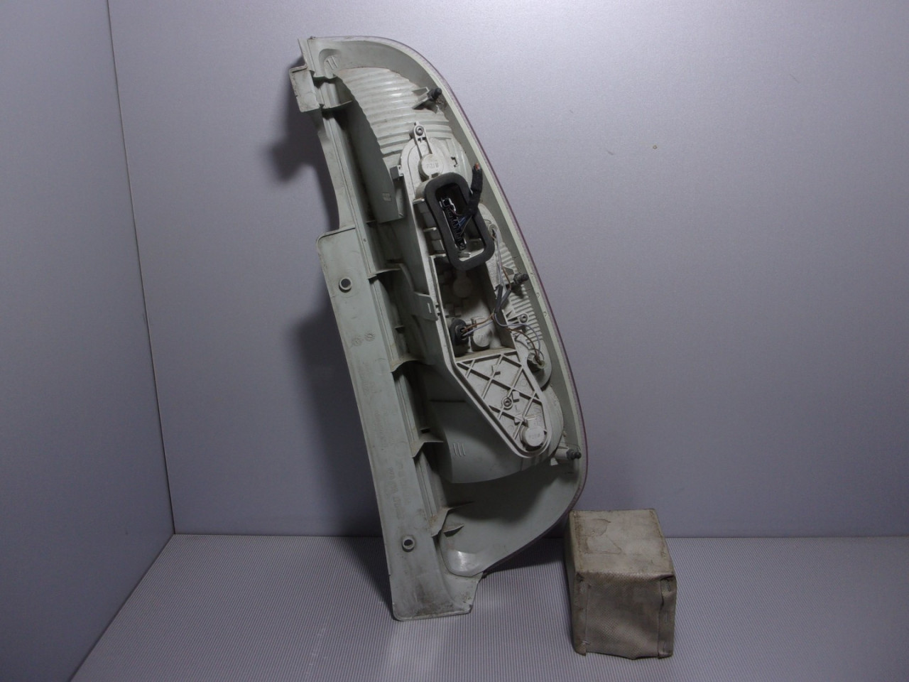 STOP SVJETLO SKODA ROOMSTER > 06-10 SK326015