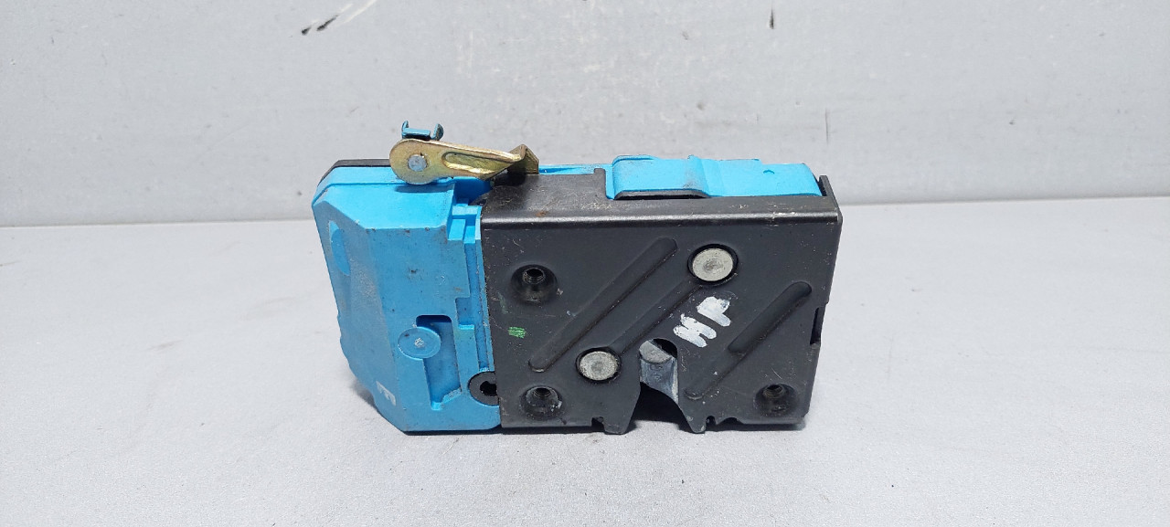 DIJELOVI BRAVA VRATA VOLVO XC70 > 05-07 30663042