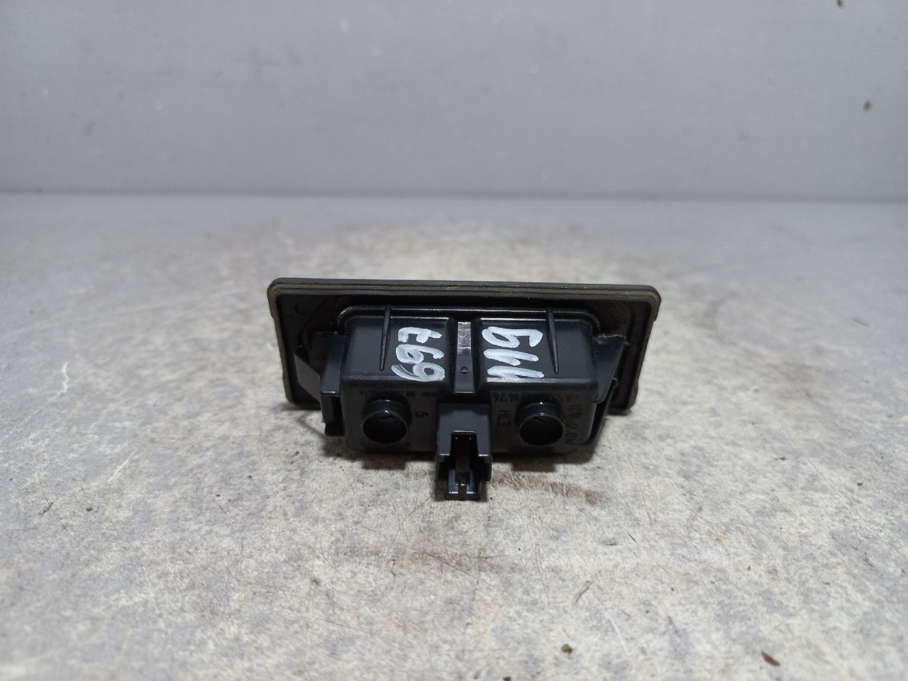 RASVJETA TABLICA AUDI A4 (B8) > 12-15 4G0943021