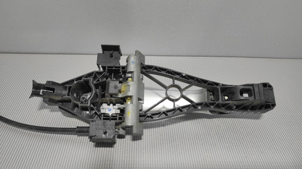 RUCKA VRATA VOLVO S40/V50 > 04-07 30663866