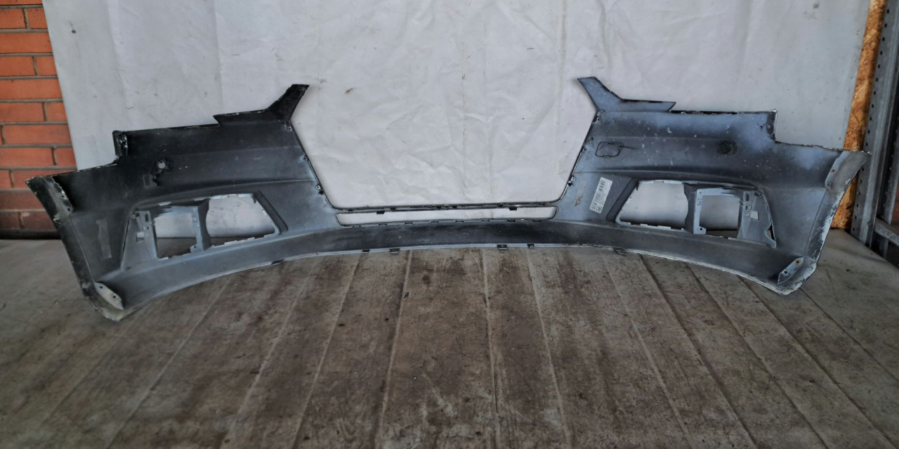 DIJELOVI BRANIK AUDI A4 (B9) > 15-18 8W0807437