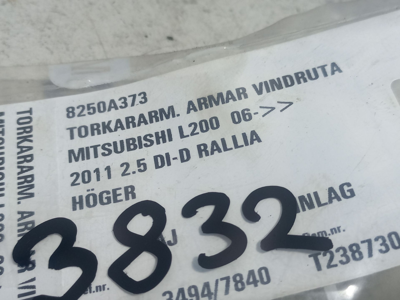 NOSAC METLICE MITSUBISHI L200 > 05-10 8250A373