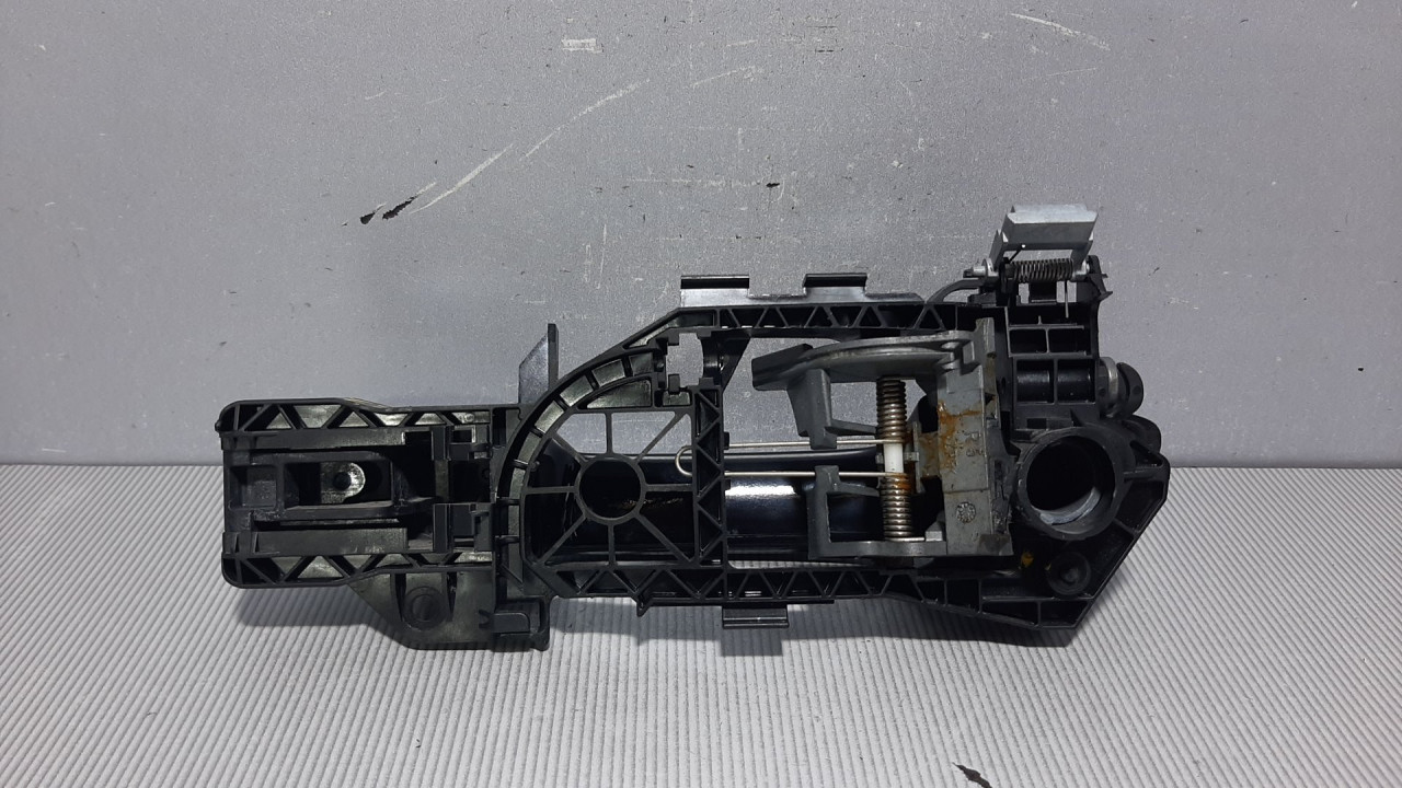 RUCKA VRATA VW PASSAT B7 > 10-14 3C0837886J