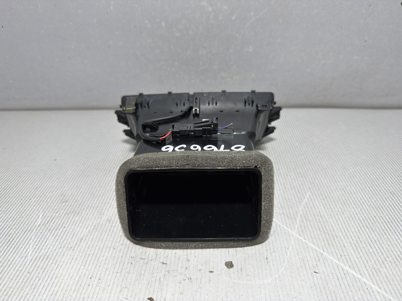 RESETKA VENTILACIJE AUDI Q5 (FY) > 17 - 20  80A819203