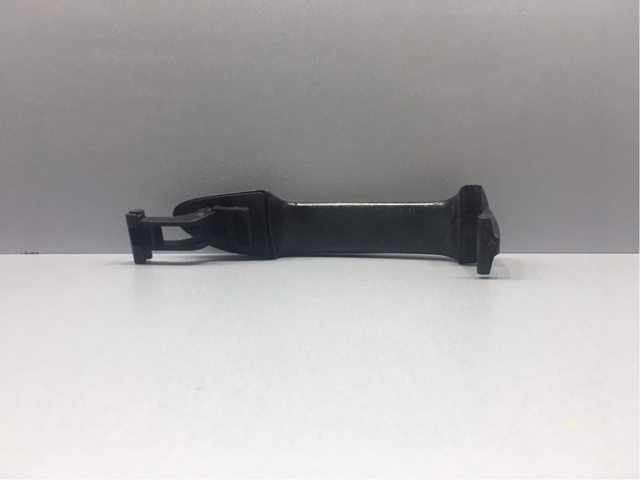 RUCKA VRATA VW PASSAT B6 > 05-10 3C0837210