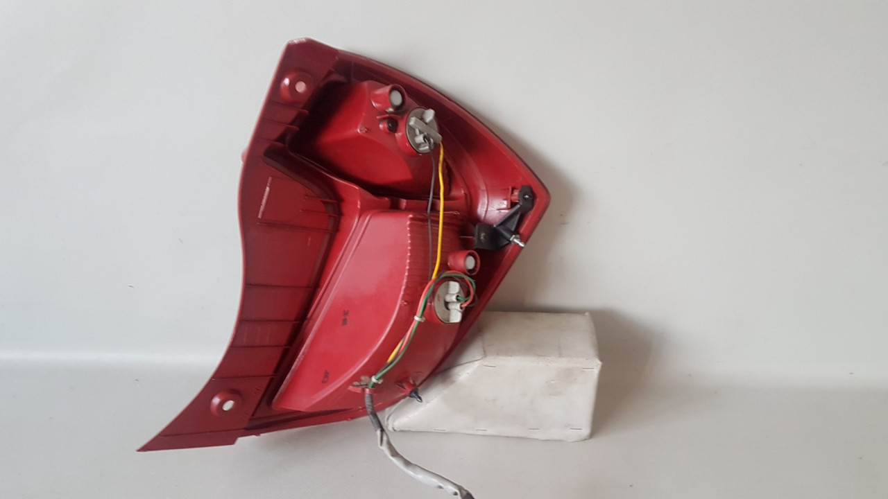 STOP SVJETLO KIA PICANTO > 11-15 KI324015 924011Y0