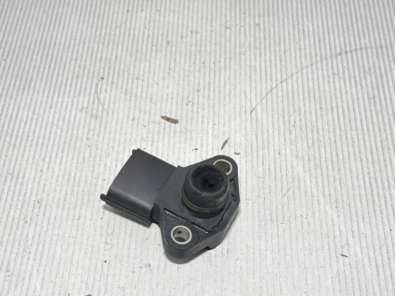 DIJELOVI MAP SENZOR KIA SPORTAGE > 11-15 2.0 392002F000
