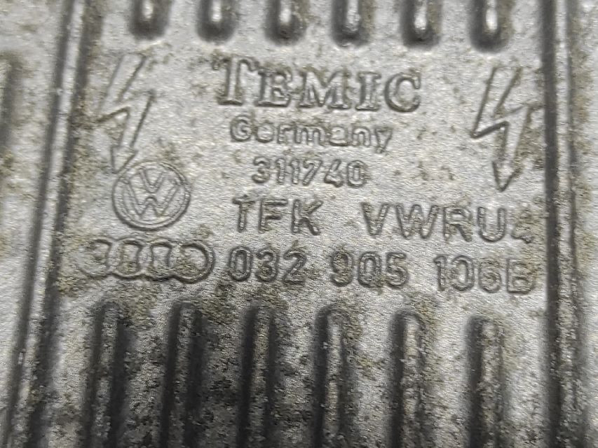 DIJELOVI BOMBINA SEAT IBIZA/CORDOBA > 99-02 032905106B