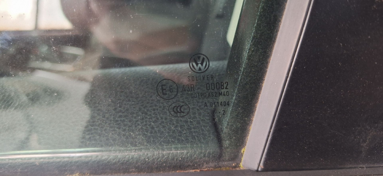 DIJELOVI STAKLO VW PASSAT B7 > 10-14 2.0