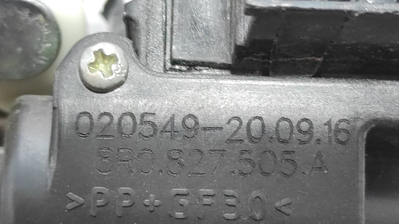 DIJELOVI BRAVA GEPEKA SKODA FABIA > 14- 8R0827505A