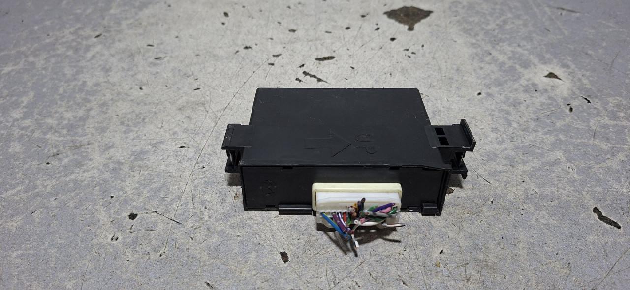 DIJELOVI ELEKTRONIKA MODUL MAZDA CX5 > 12-15 2.2 KD45675U0