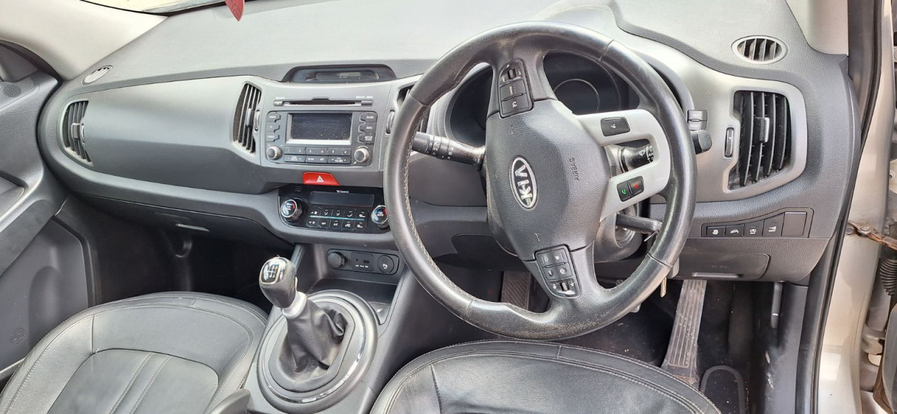 DIJELOVI KIA SPORTAGE 2011 1.7 DIZEL MJENJAC MOTOR D4FD 2WD